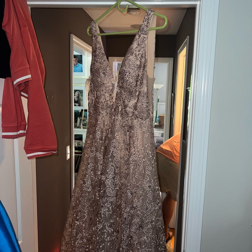 Prom dress/ formal sherri hill dress